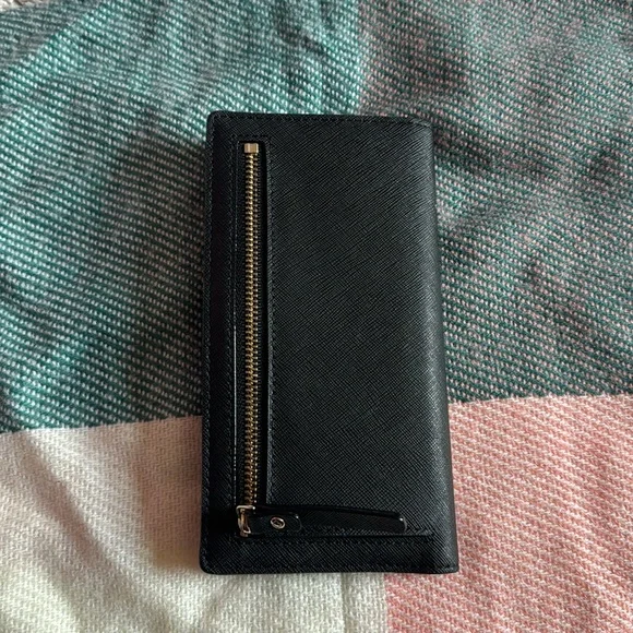 Kate Spade slim black bifold wallet ✨ final reduction. - Picture 5 of 8